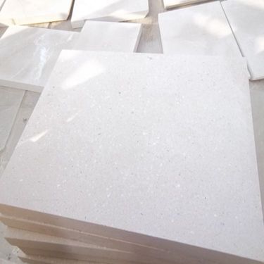 為什(shi)麼白色(se)石材難(nan)出光？